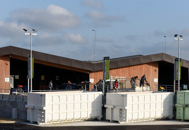 Usagers a la decheterie de Souche