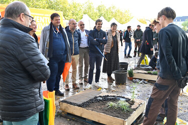 Manifestation L?aventure du Vivant sur le mail de la resistance