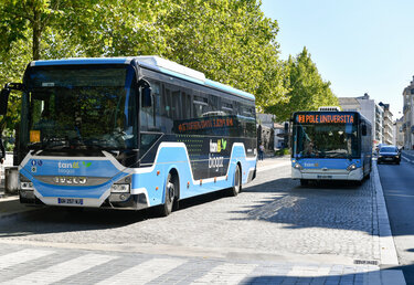 Presentation des Auto Car Biogaz et navettes et bus electrique TAN lib.