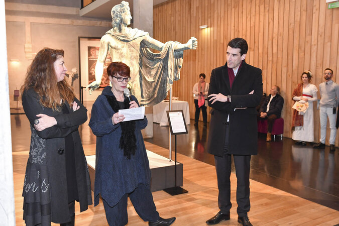 Exposition Bernard d'Agesci, inauguration en présence de Jérôme Baloge, Elisabeth Maillard, Laurence Lamy ©Darri