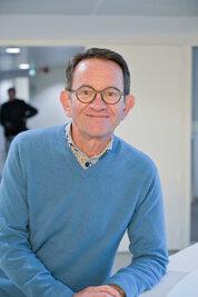 Dominique Six