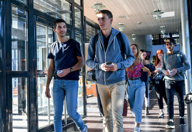 Rentrée universitaire au Pole Universitaire Niortais et à l?ICSSA
