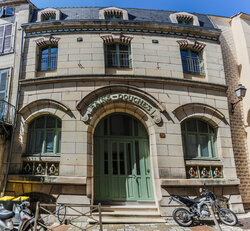 Patrimoine civil Bains-douches municipaux 46.326258