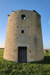 Moulin à vent, dit moulin joyeux IA79009678