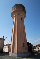 Château d'eau, actuellement observatoire. IA79009813