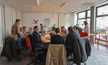 Les start-up sélectionnées par l'association French AssurTech investissent leurs locaux d'accueil aménagés par Niort Agglo, au 15 rue de l'Hôtel de Ville ©BD